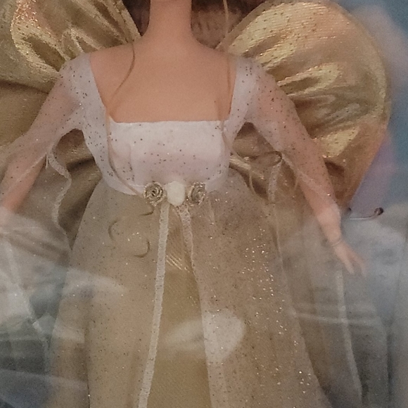 Barbie - Picture 2 of 4